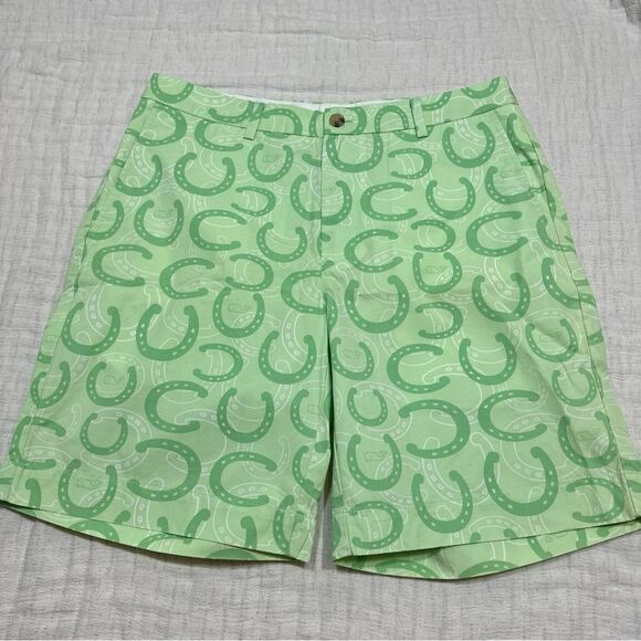 Vineyard Vines Other - Vineyard Vines Kentucky Derby Breaker Shorts Green Lucky Horseshoe Men's Size 35